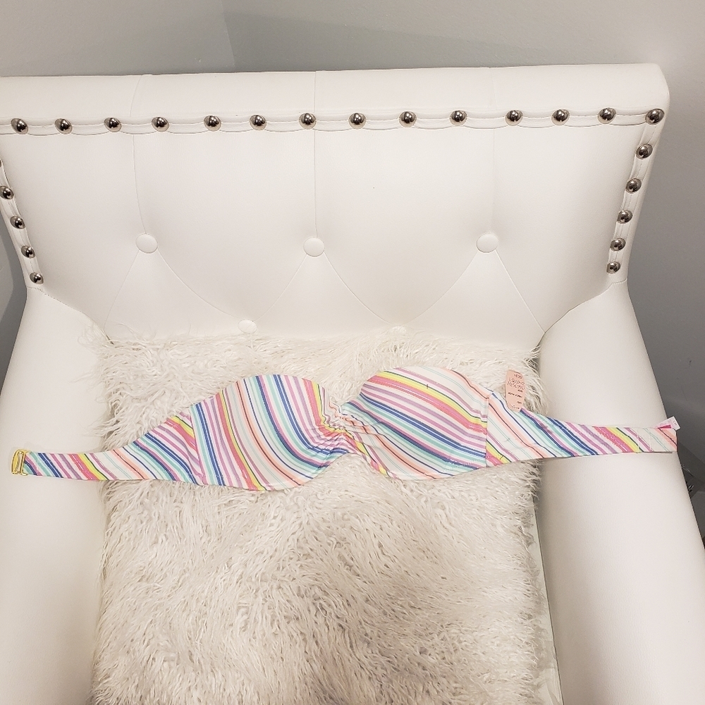 Pink Victoria's Secret 36b rainbow push up padded - Picture 3 of 6